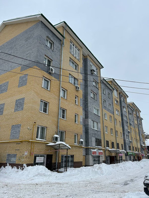 Снять  помещение свободного назначения