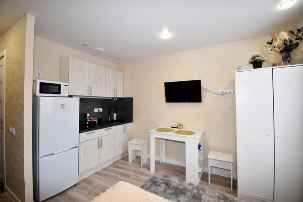 Купить --комнатную квартиру