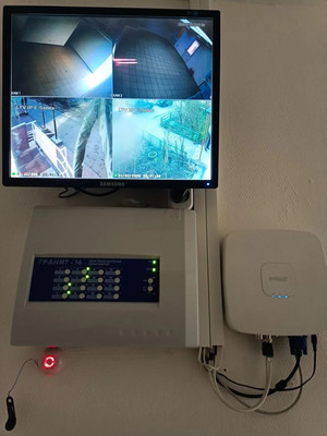 Снять  помещение свободного назначения